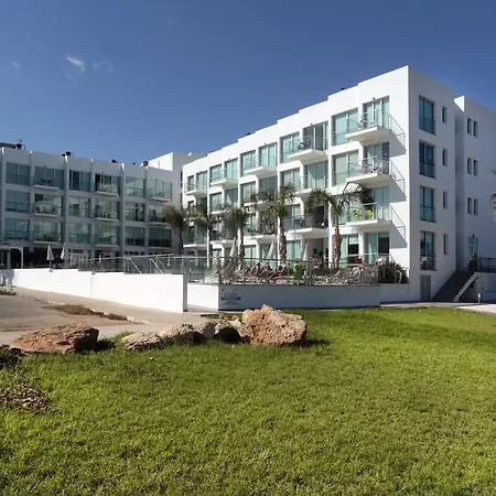 Coralli And Lejlighedshotel